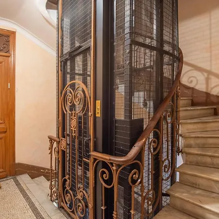 דירה Stunning Flat By The Beach, Carre D'or-negresco