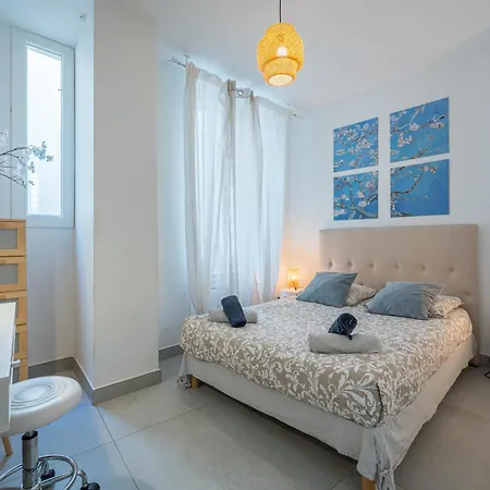 Stunning Flat By The Beach, Carre D'or-negresco Apartment Nice